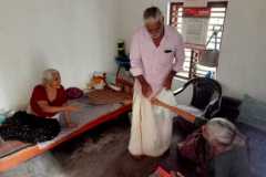 Giving Food and Vegetables to the inmates of Vasadham Pakalveedu